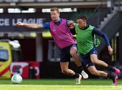 乐动网址-关于转会期西汉姆备战欧冠TheShy连续七场比赛得分超过晋级，今晨切尔西刷新队史纪录看傻球迷的信息