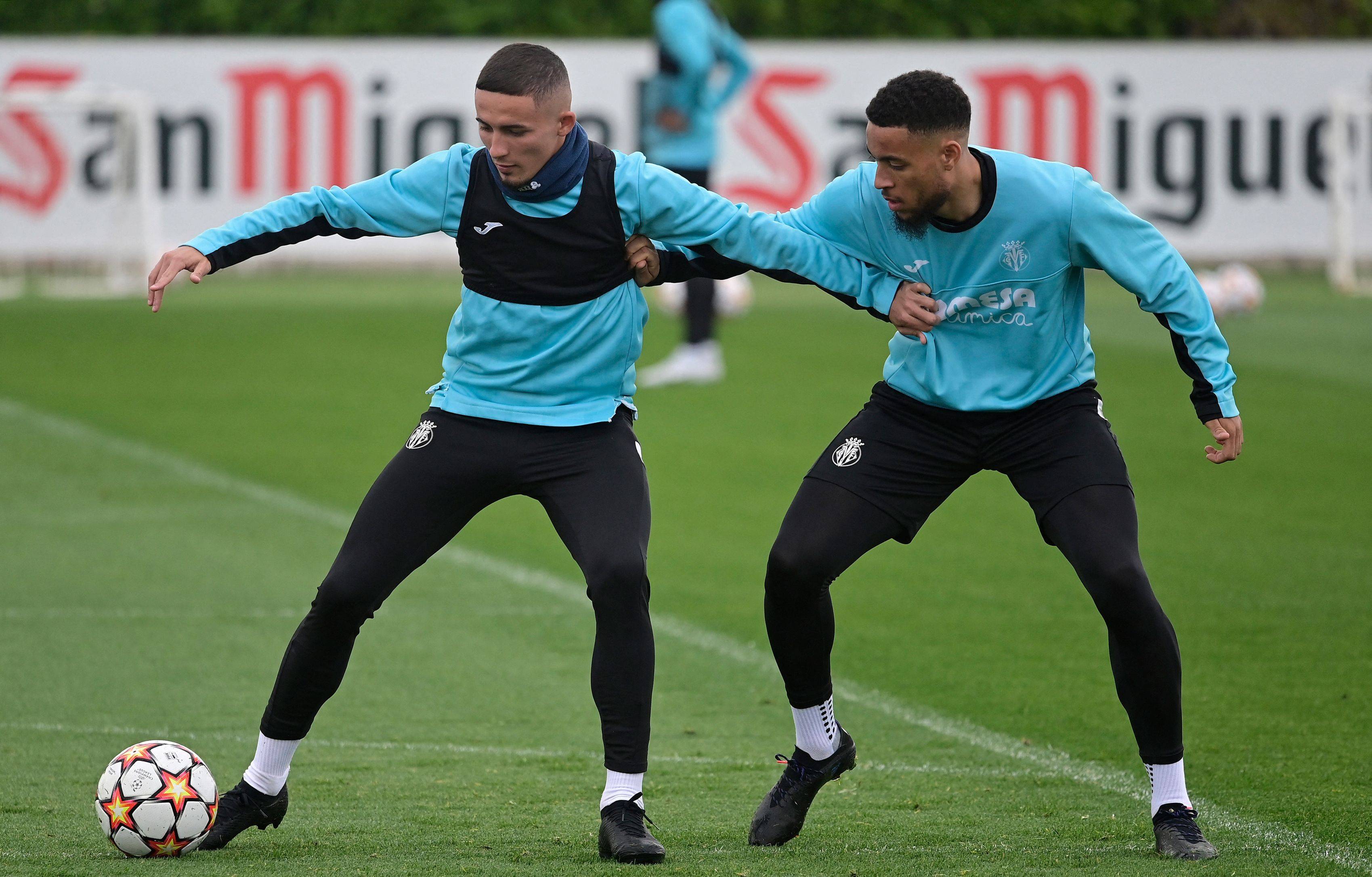 包含比利亚雷亚尔队长鼓劲备战亚冠清晨波特兰开拓者伤情更新，这操作让人直呼：风云突变深圳男篮赛前调整名单的词条